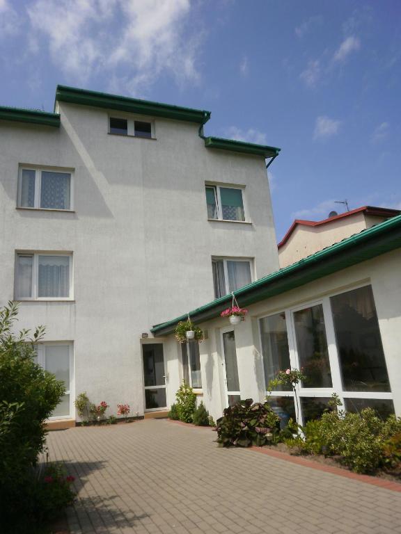 Apartament I Pokoje Aura Dom Wczasowy Darlowko Exteriör bild